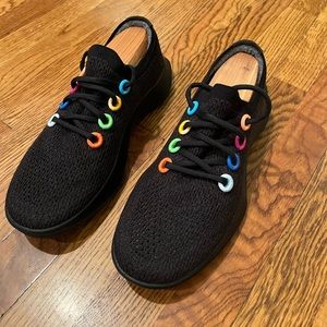 Limited Edition Allbirds x World Central Kitchen mens Dashers